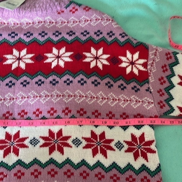 33 Degrees Women's Pink And Red Sweater NWT - Picture 6 of 9